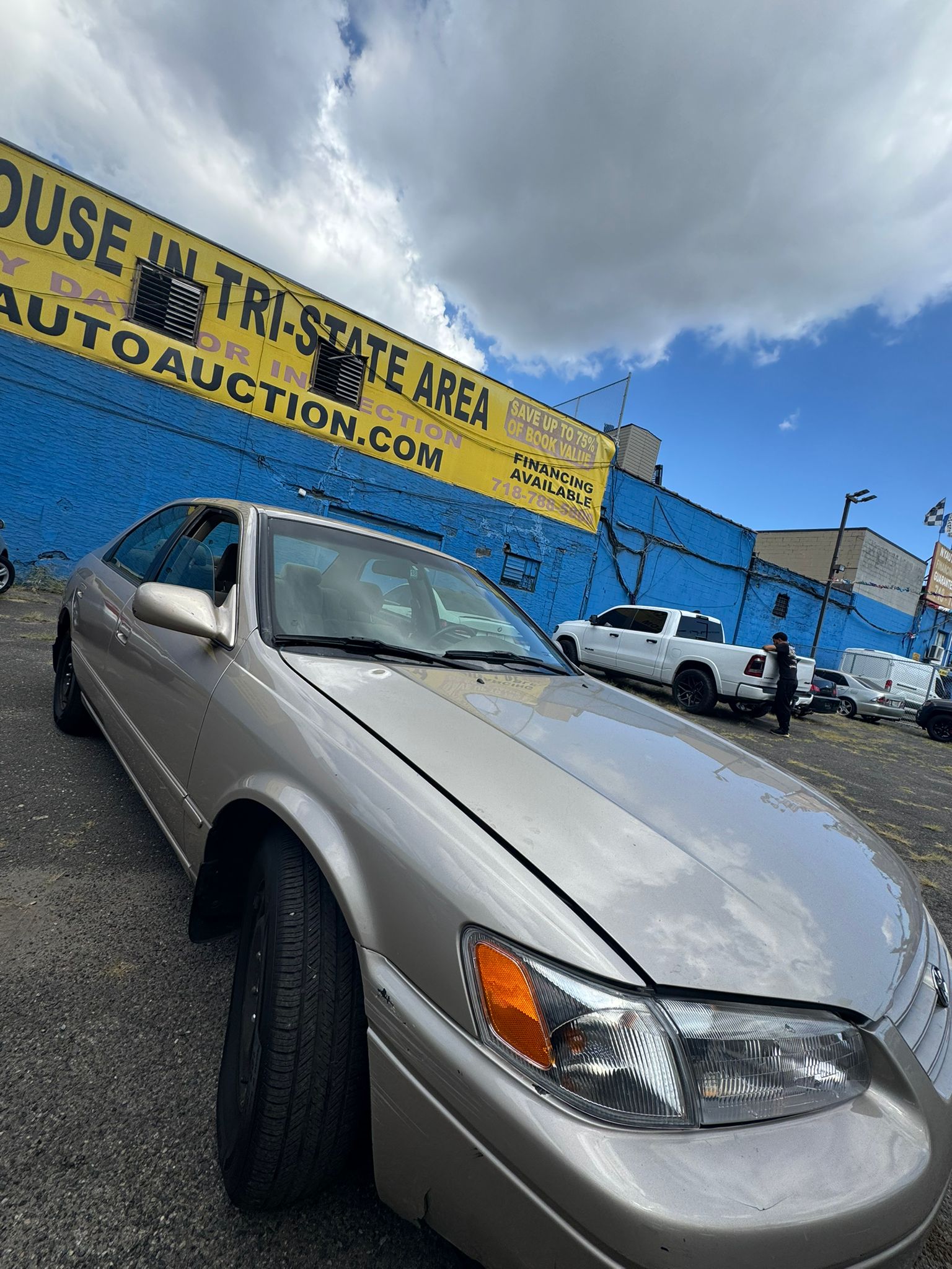 Toyota Camry LE