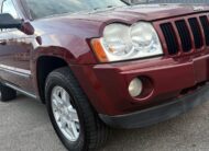 Jeep Grand Cherokee Laredo V6