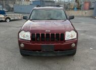 Jeep Grand Cherokee Laredo V6