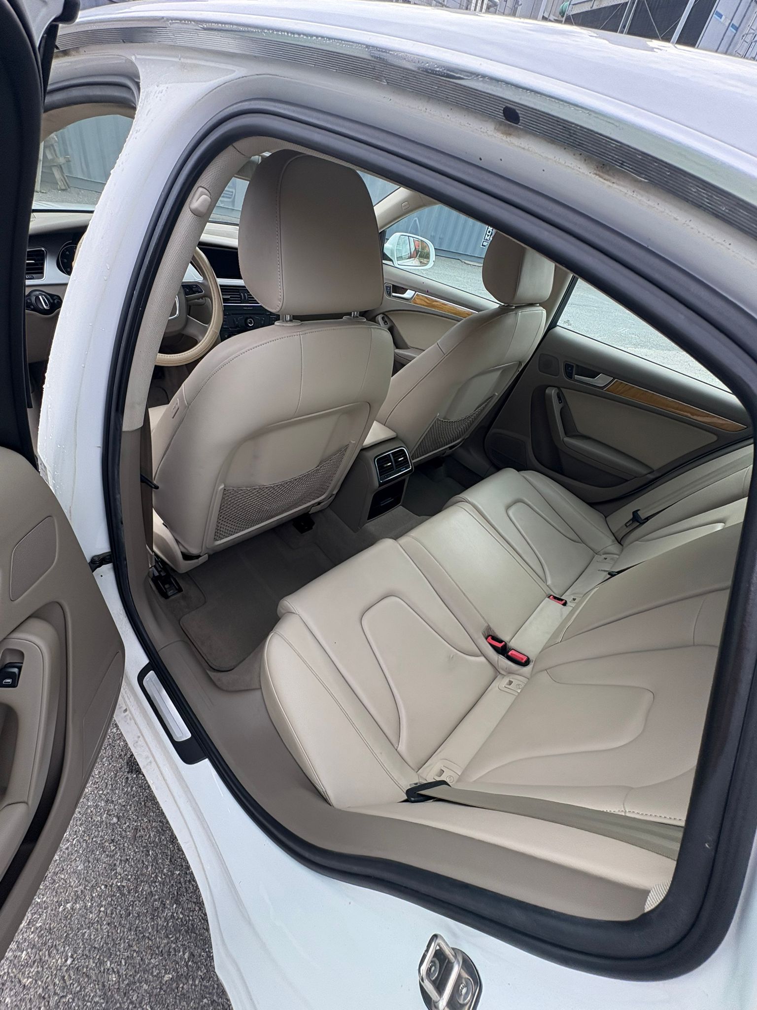 Audi A4 2.0T Premium Plus