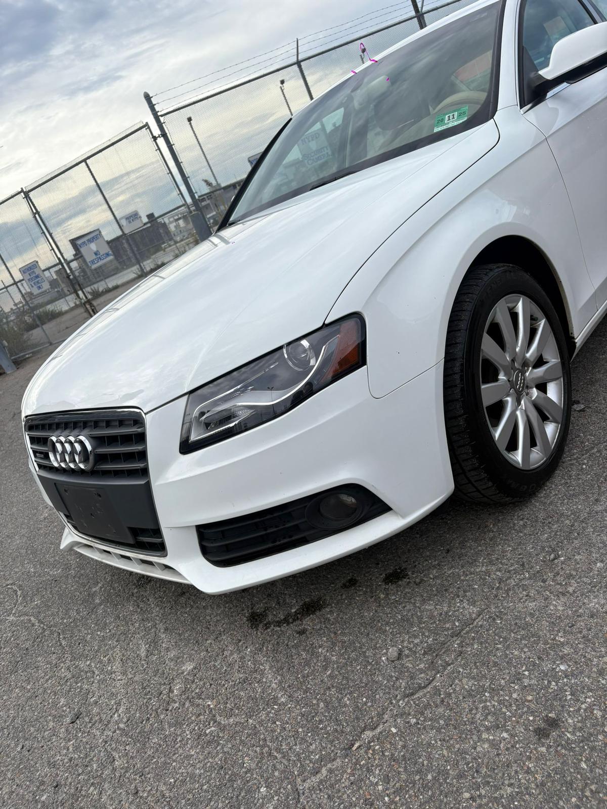 Audi A4 2.0T Premium Plus