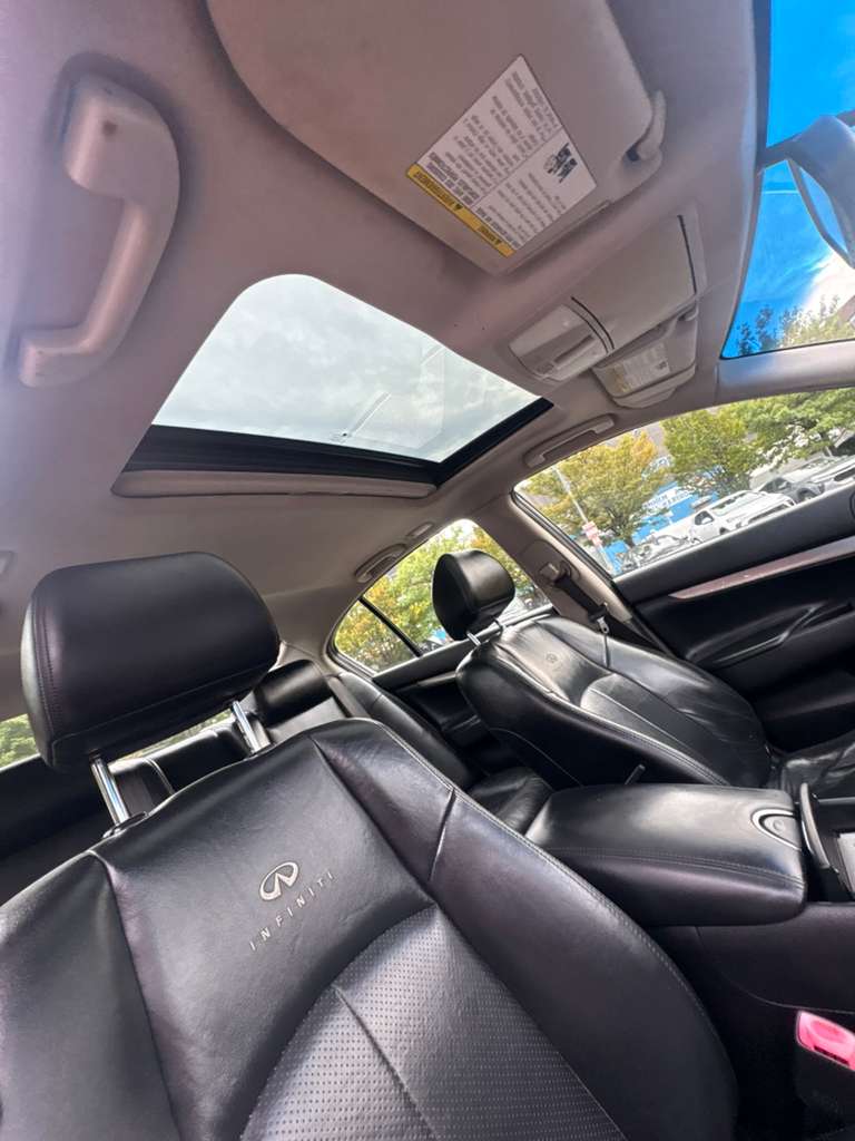 Infiniti G37x