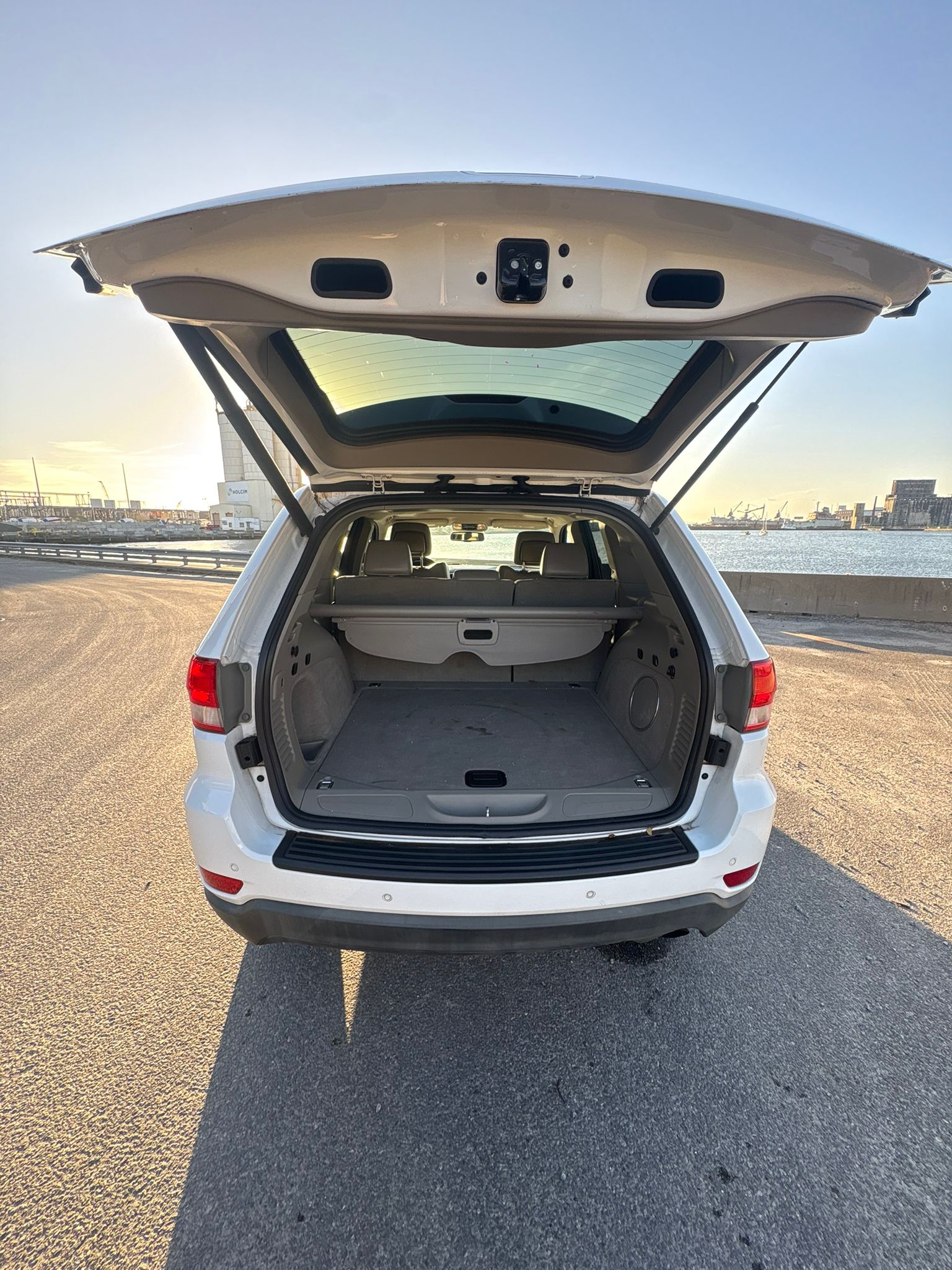 Jeep Grand Cherokee Limited – V6