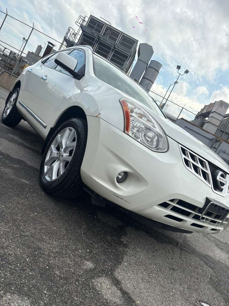 Nissan Rogue SL