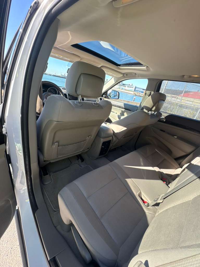 Jeep Grand Cherokee Laredo