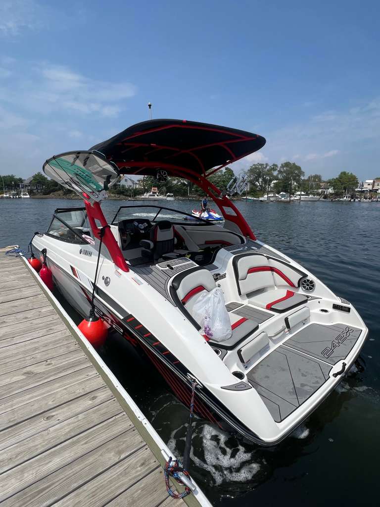 Yamaha 242X E-Series