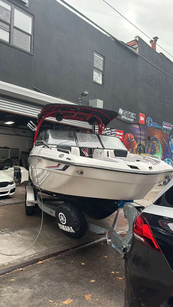 Yamaha 242X E-Series