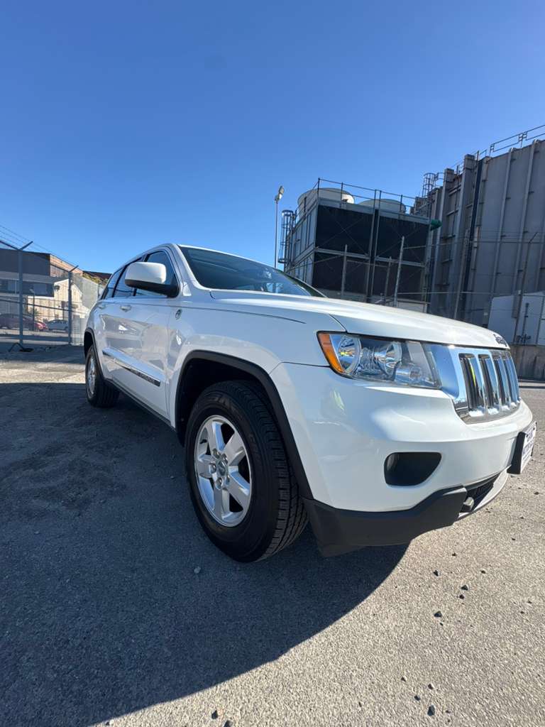 Jeep Grand Cherokee Laredo