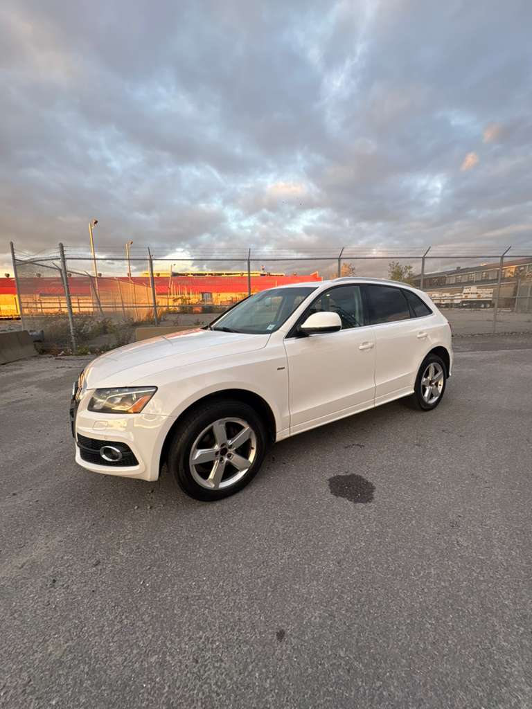 2012 Audi Q5 3.2L Premium Plus