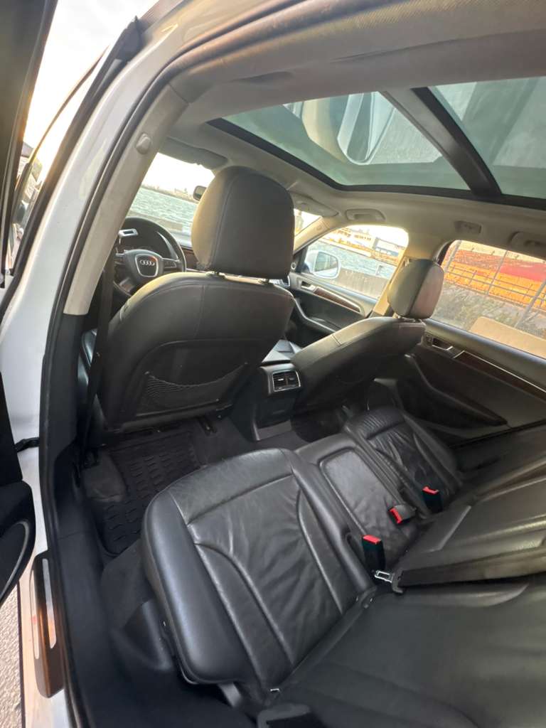 2012 Audi Q5 3.2L Premium Plus