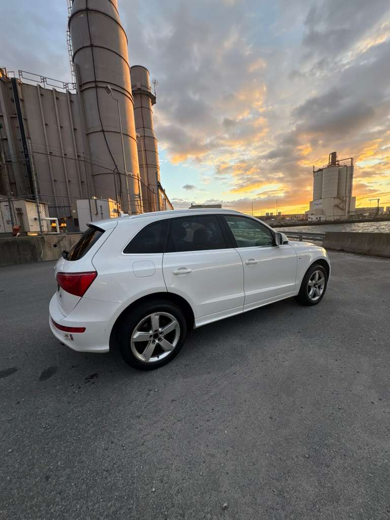 2012 Audi Q5 3.2L Premium Plus