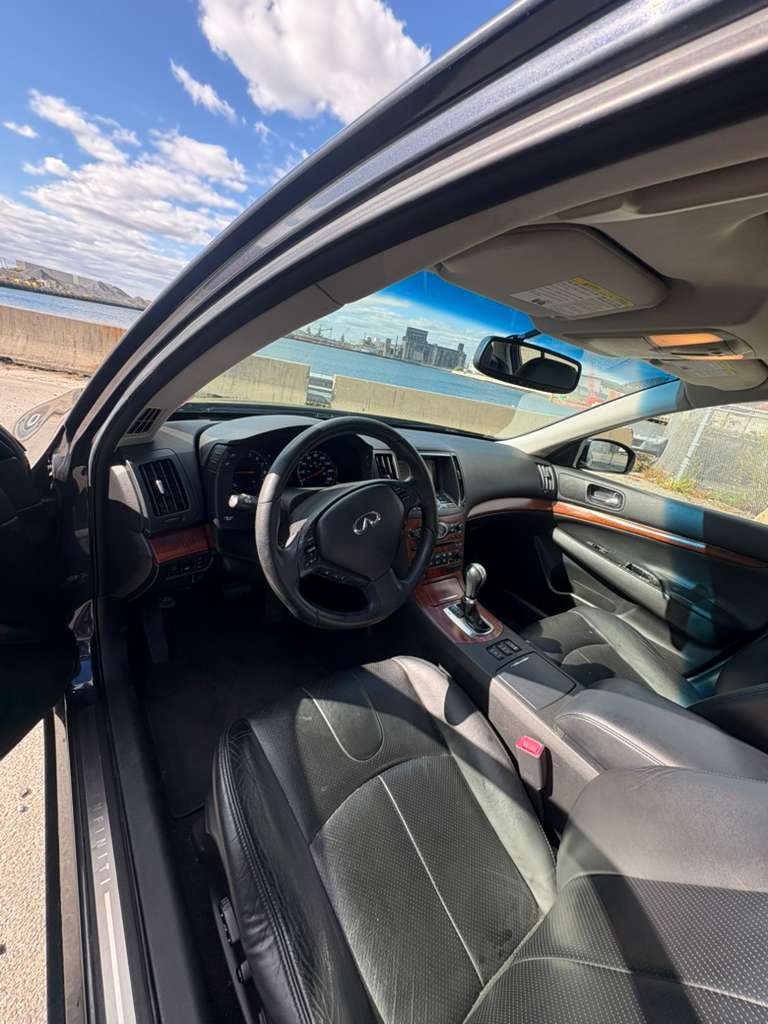 Infiniti G35x
