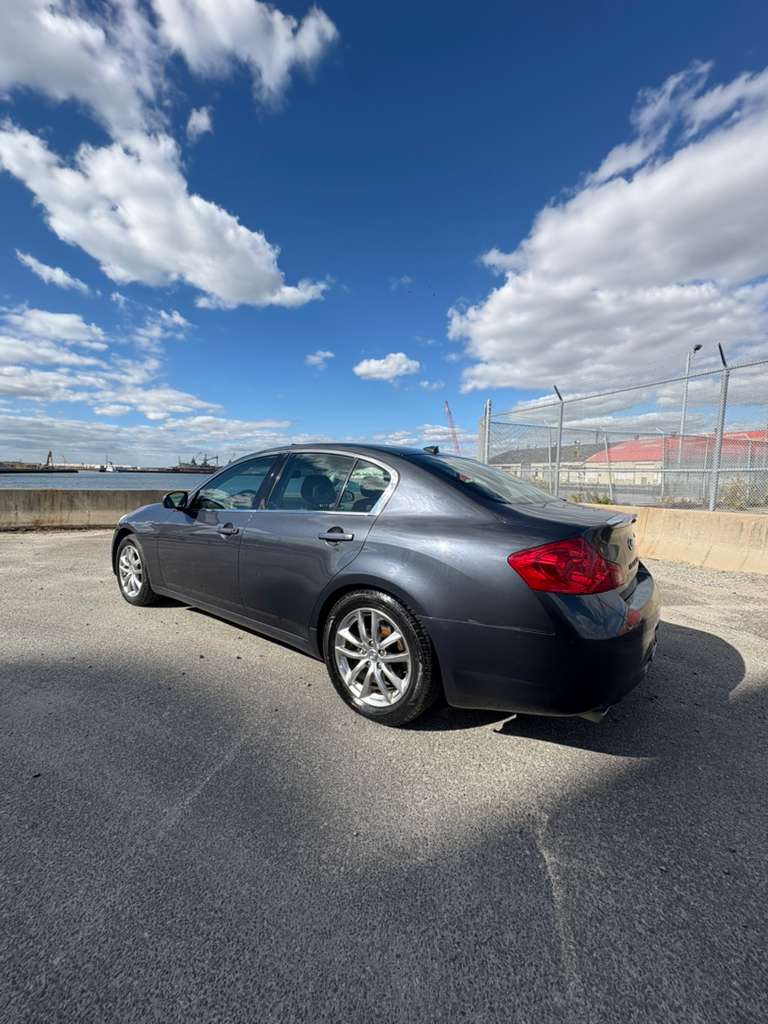 Infiniti G35x