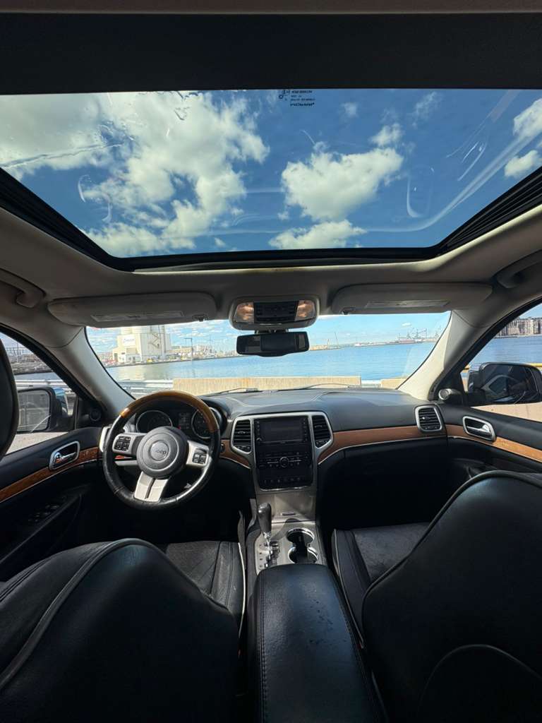 Jeep Grand Cherokee Overland