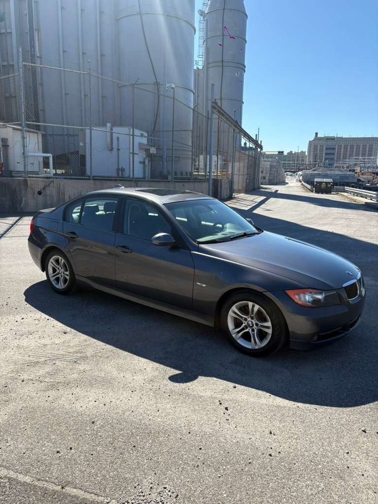 BMW 328i