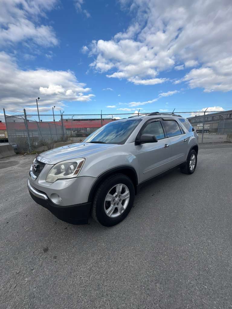 2010 GMC Acadia SLE