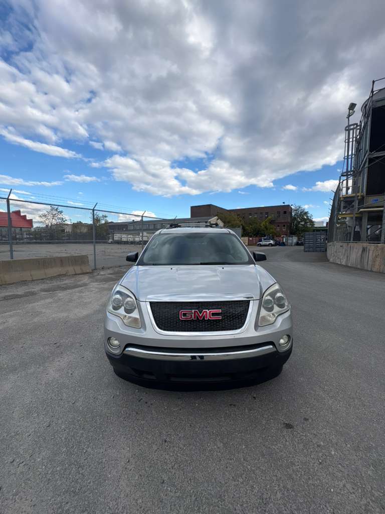 2010 GMC Acadia SLE