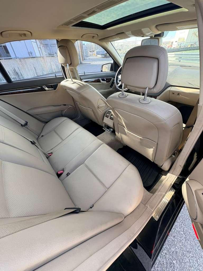 2010 Mercedes-Benz C300 4MATIC