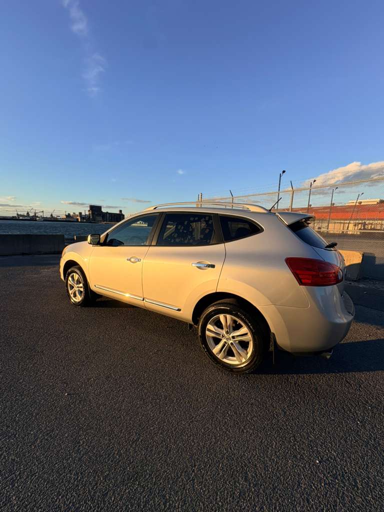 Nissan Rogue SV