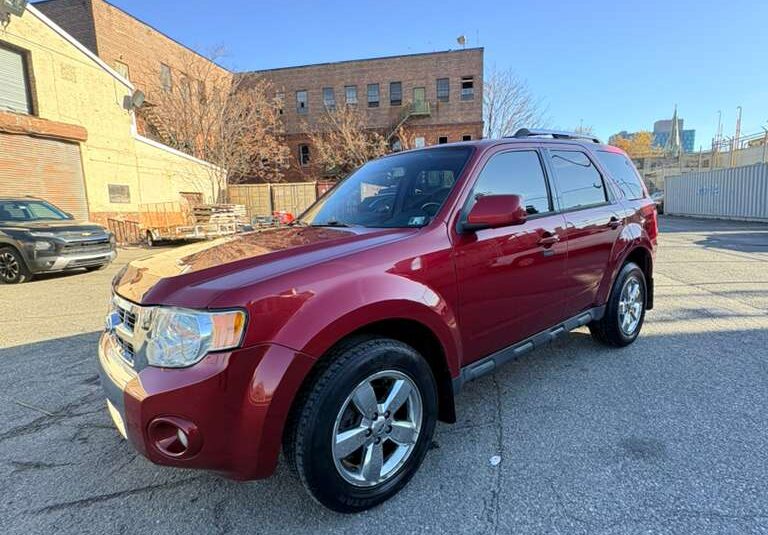 Ford Escape Limited – NYC WP Cars