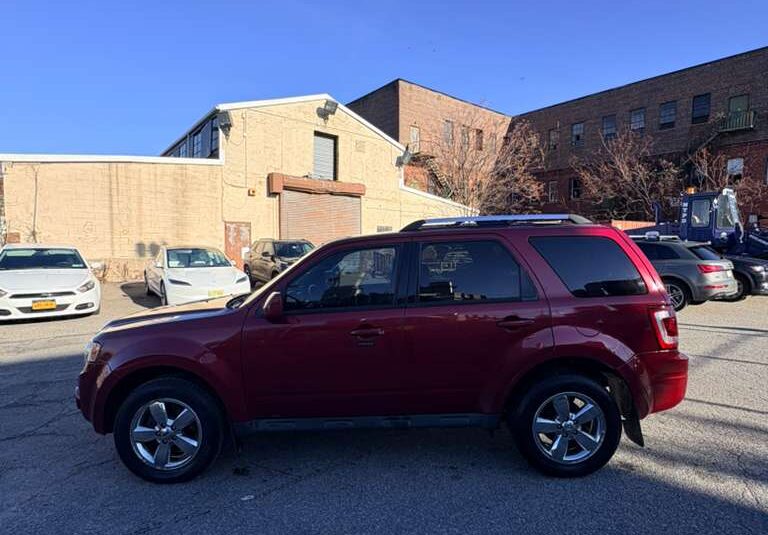 Ford Escape Limited – NYC WP Cars