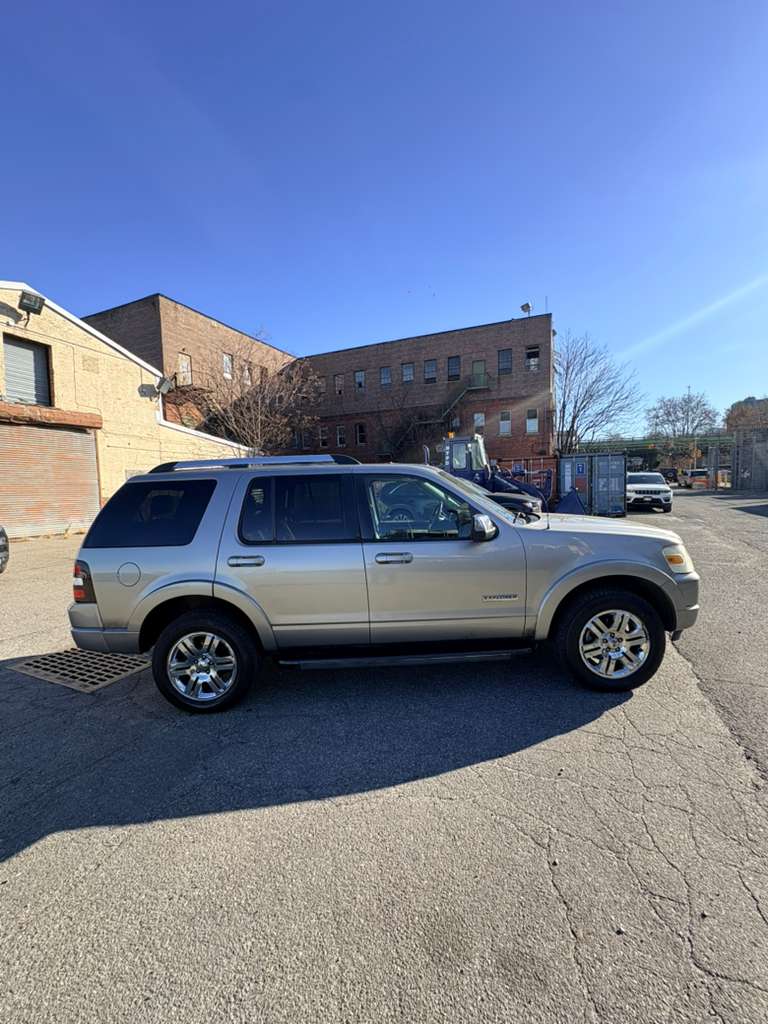Ford Explorer Limited