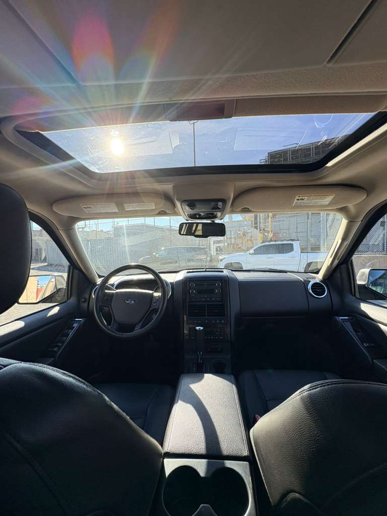 Ford Explorer Limited