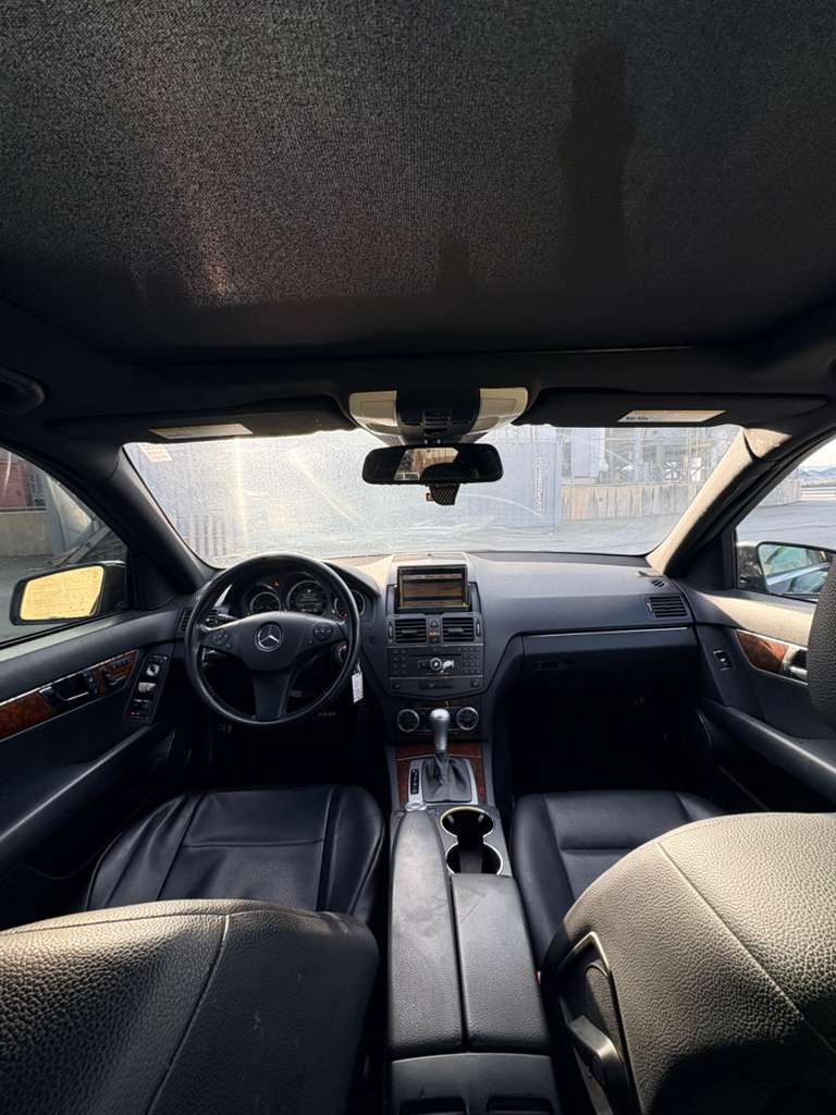 Mercedes-Benz C300 4MATIC