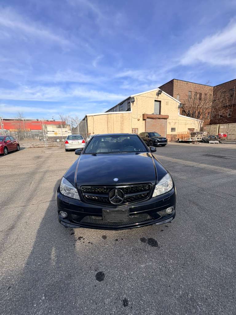 Mercedes-Benz C300 4MATIC