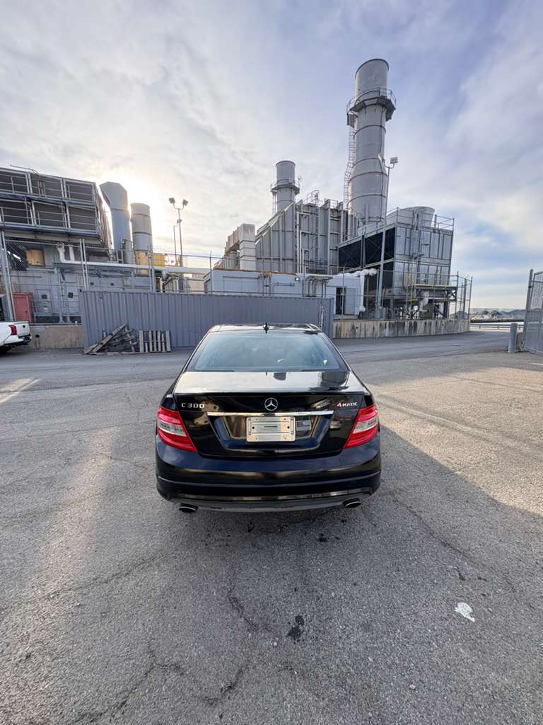 Mercedes-Benz C300 4MATIC