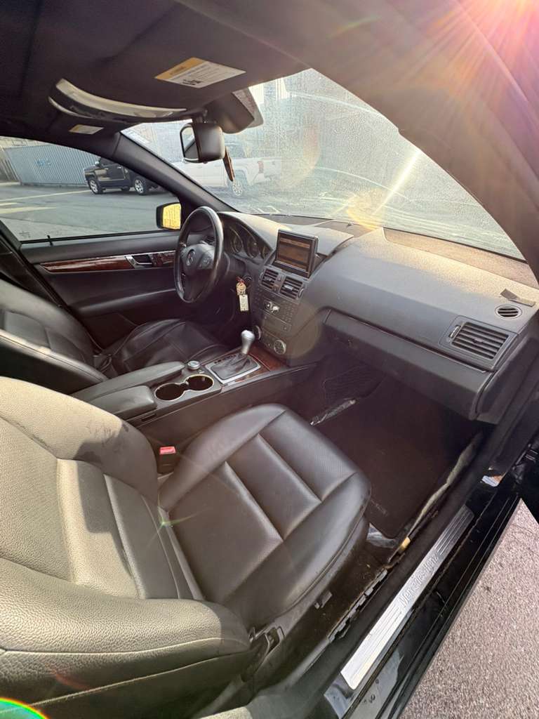 Mercedes-Benz C300 4MATIC