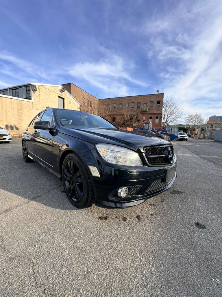 Mercedes-Benz C300 4MATIC