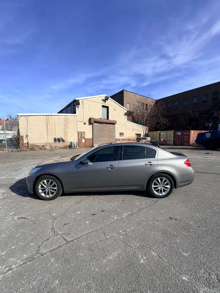Infiniti G35x AWD