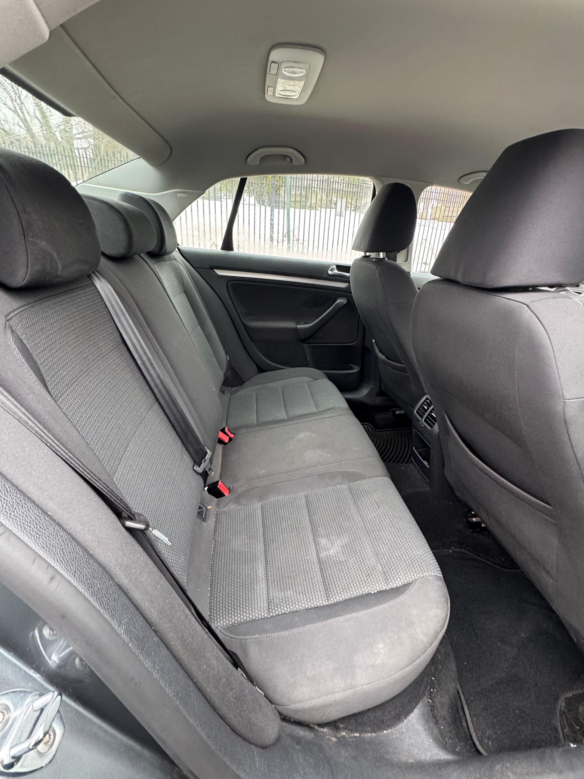 Volkswagen Jetta 2.0T – Turbo