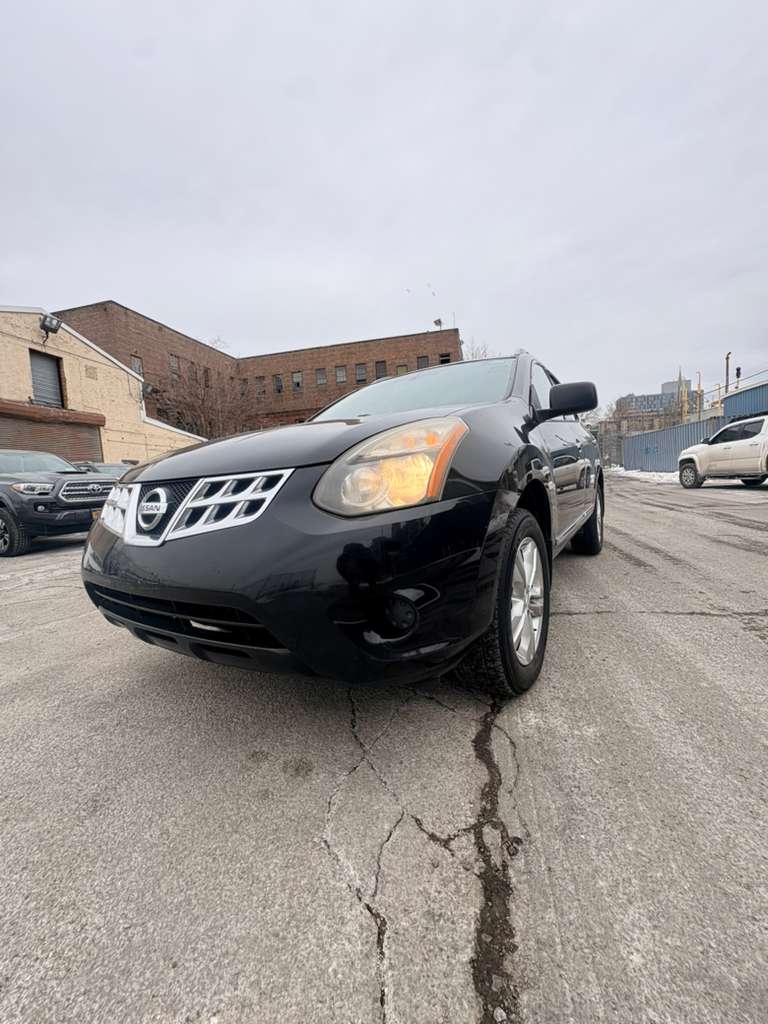 Nissan Rogue S