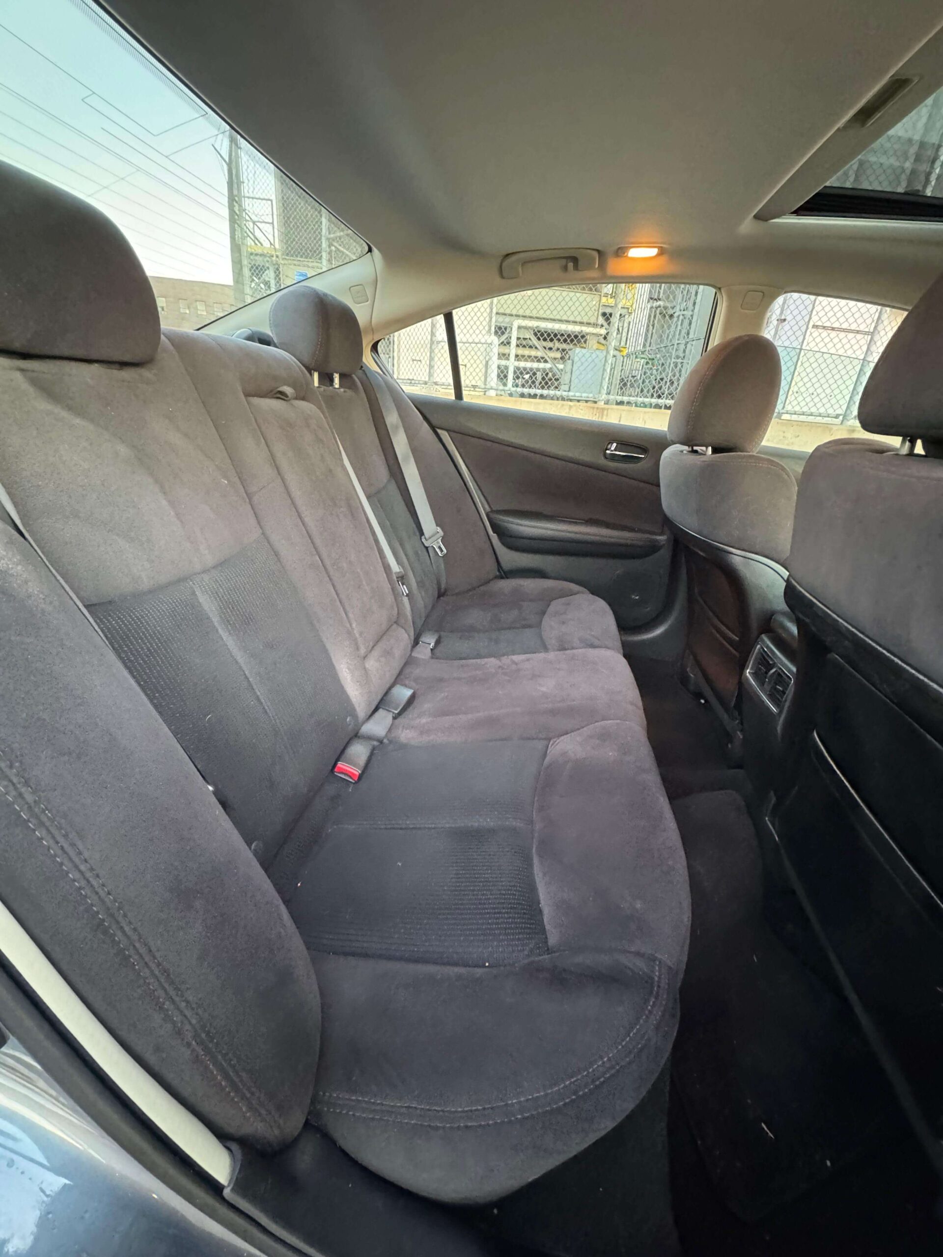 Nissan Maxima SV 3.5