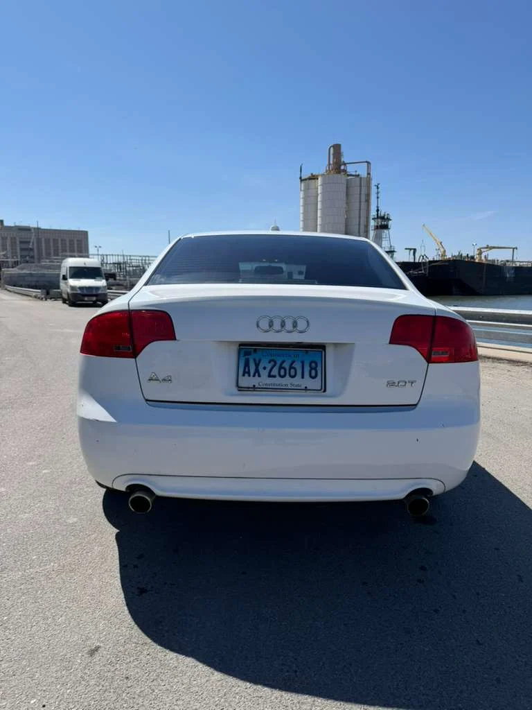 Audi A4 2.0T SE