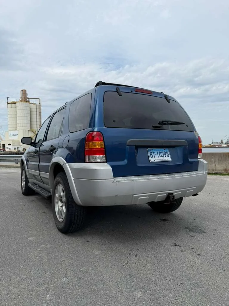 Ford Escape XLT V6