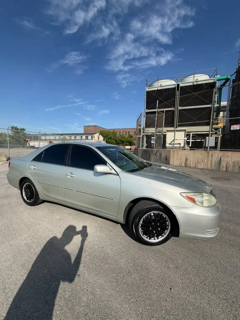 2002 Toyota Camry XLE Sedan