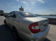 2002 Toyota Camry XLE Sedan