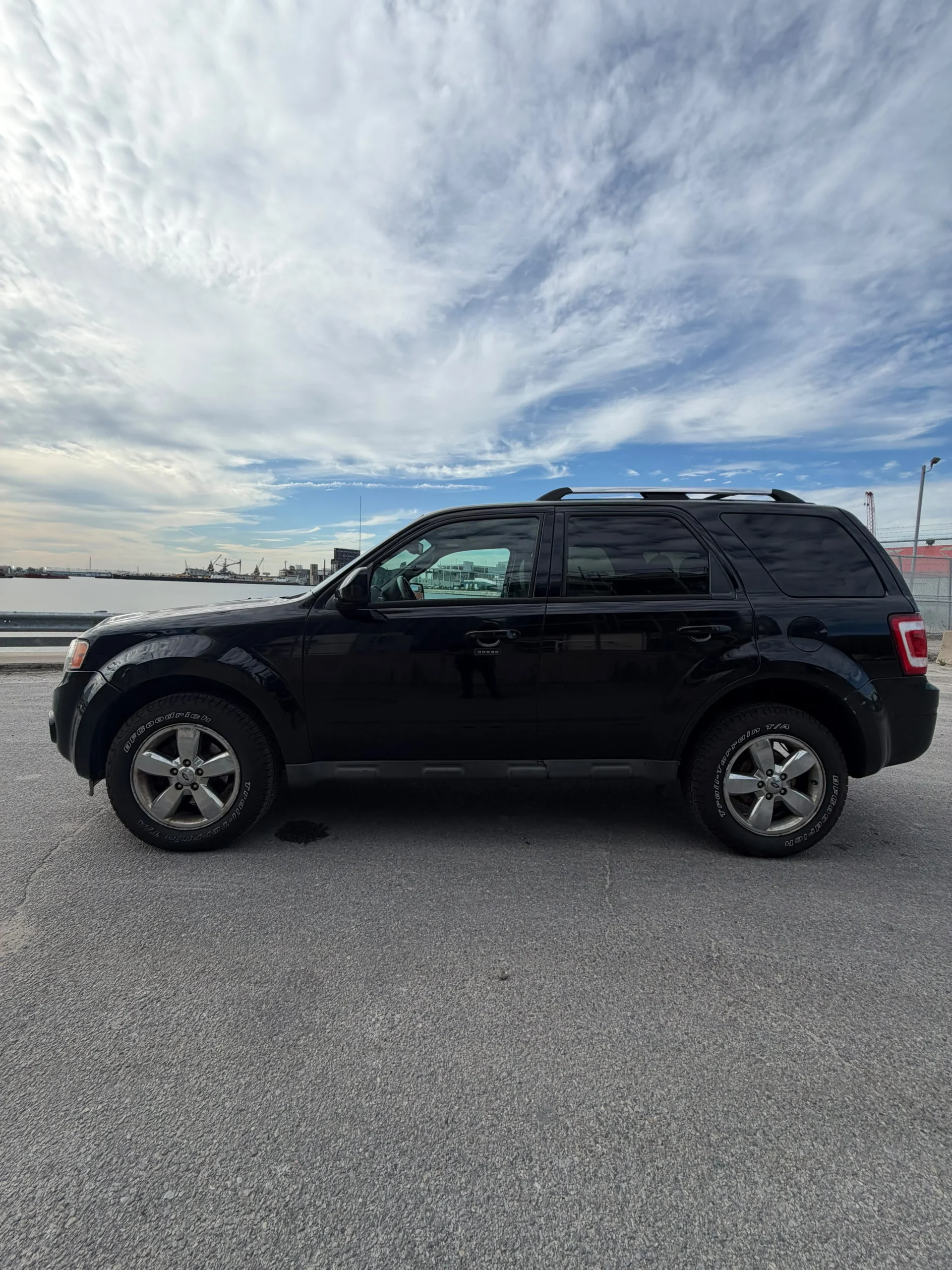 2010 ford escape limited