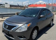 2018 Nissan versa