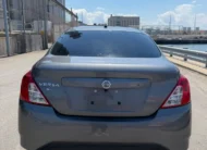 2018 Nissan versa