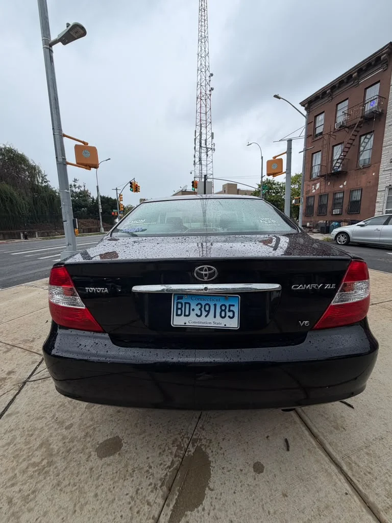 2003 TOYOTA CAMRY LE V6