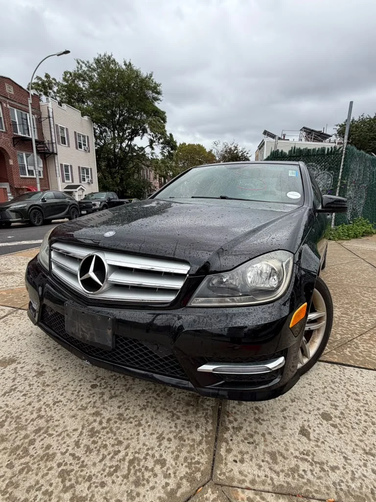 2013 benz c300 4matic