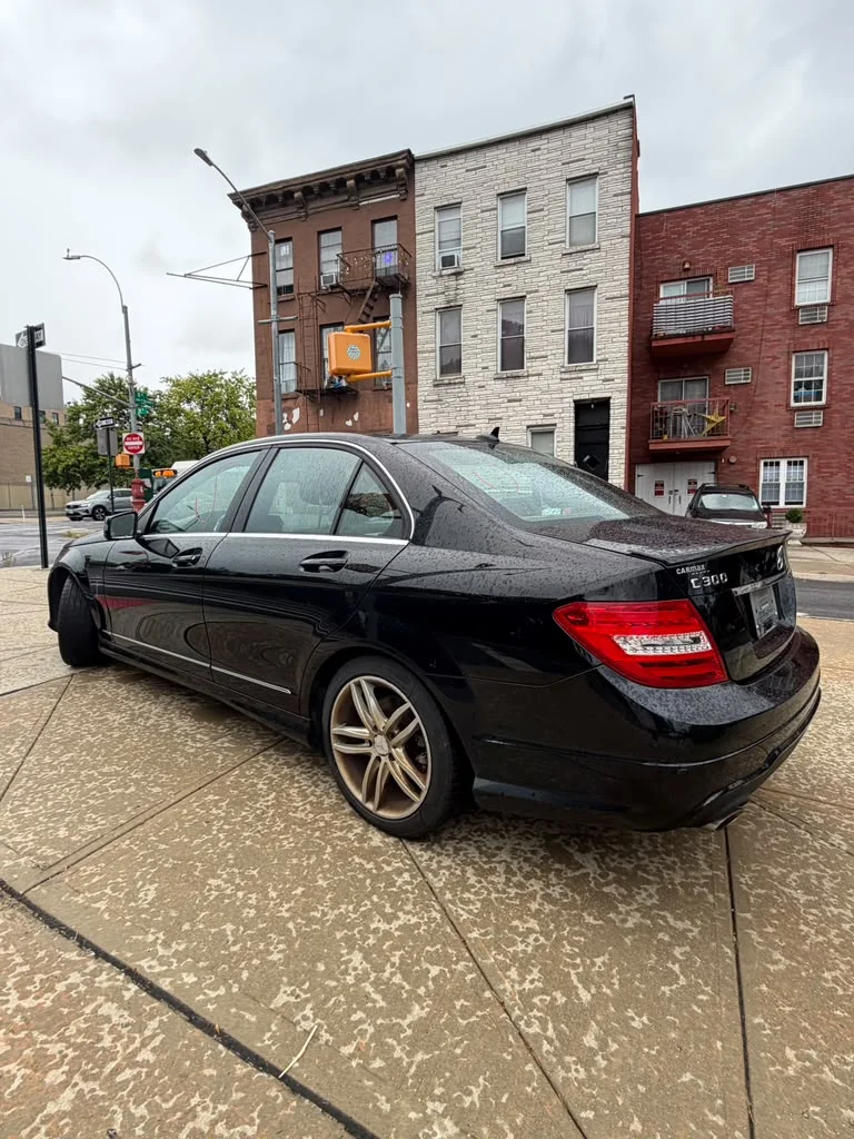 2013 benz c300 4matic