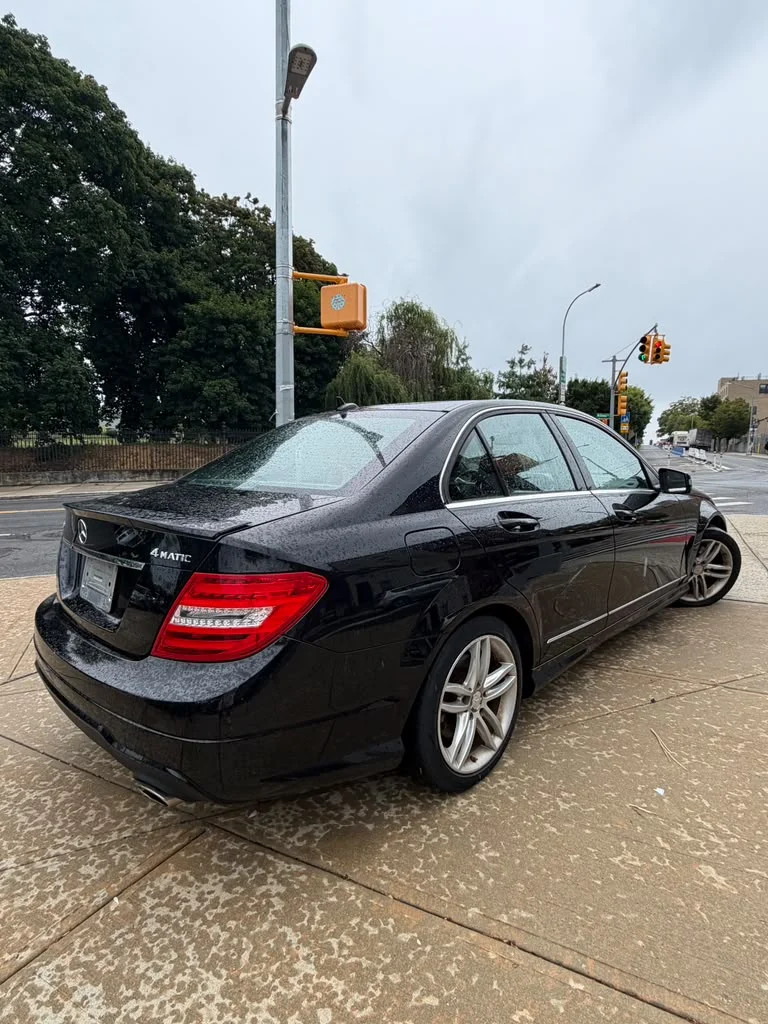 2013 benz c300 4matic